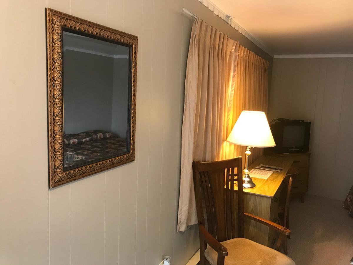 Kincardinite Motel Ripley Kültér fotó